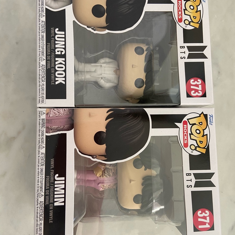 Funko Pop! BTS Jung Kook and Jimin Figures - Black and White
